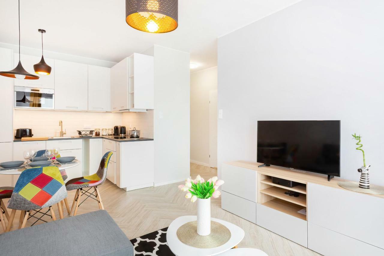 ורשה Apartments Rondo Wiatraczna By Noclegi Renters מראה חיצוני תמונה