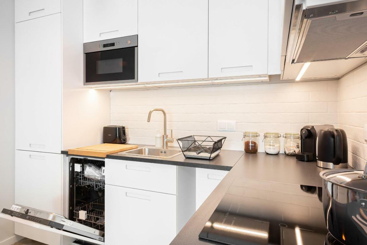 ורשה Apartments Rondo Wiatraczna By Noclegi Renters מראה חיצוני תמונה